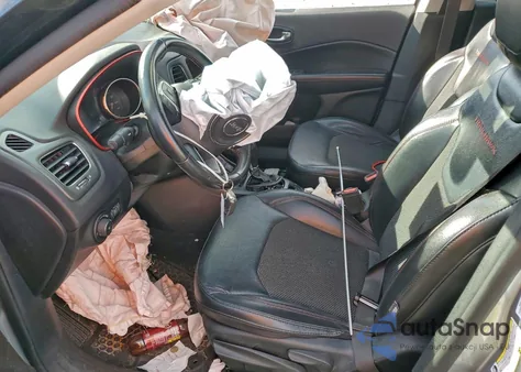 2020 Jeep Compass Trailhawk из США, поврежденный, VIN 3C4NJDDB7LT184270